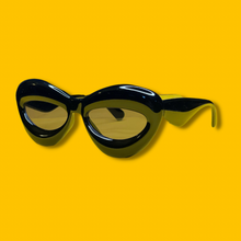 Load image into Gallery viewer, Juicy

