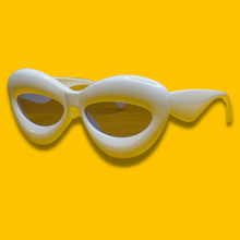 Load image into Gallery viewer, Juicy
