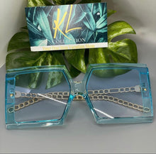 Load image into Gallery viewer, Tiffani
